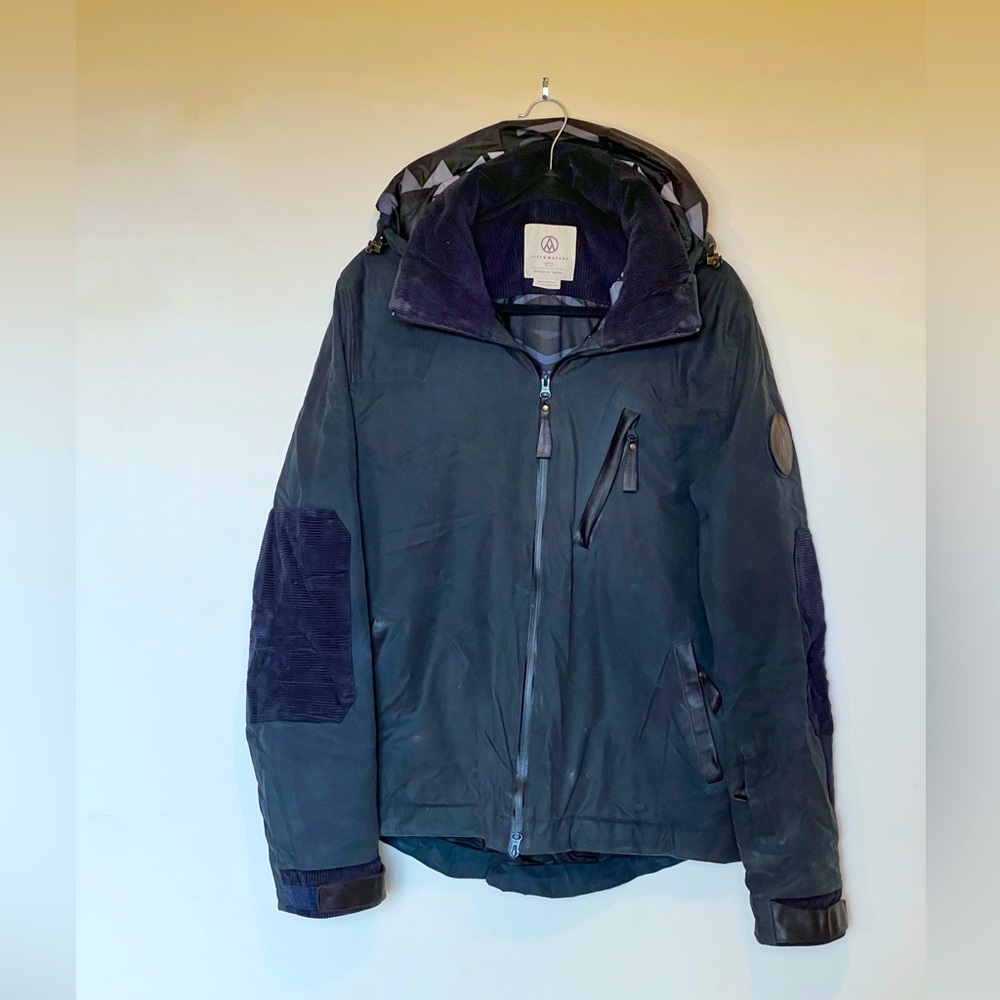 Alps & Meters Frontier Black Jacket Large